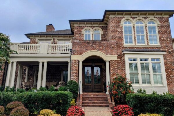 "roofing contractors Nashville TN"