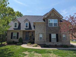 "best roofers Brentwood TN"