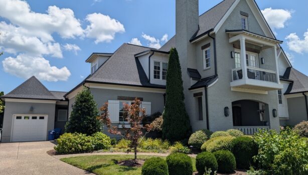 "roofers Hendersonville TN"